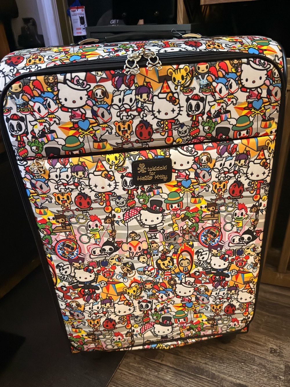 “RARE” Sanrio TOKIDOKI x Hello Kitty travel luggage suitcase (Circus Collection)